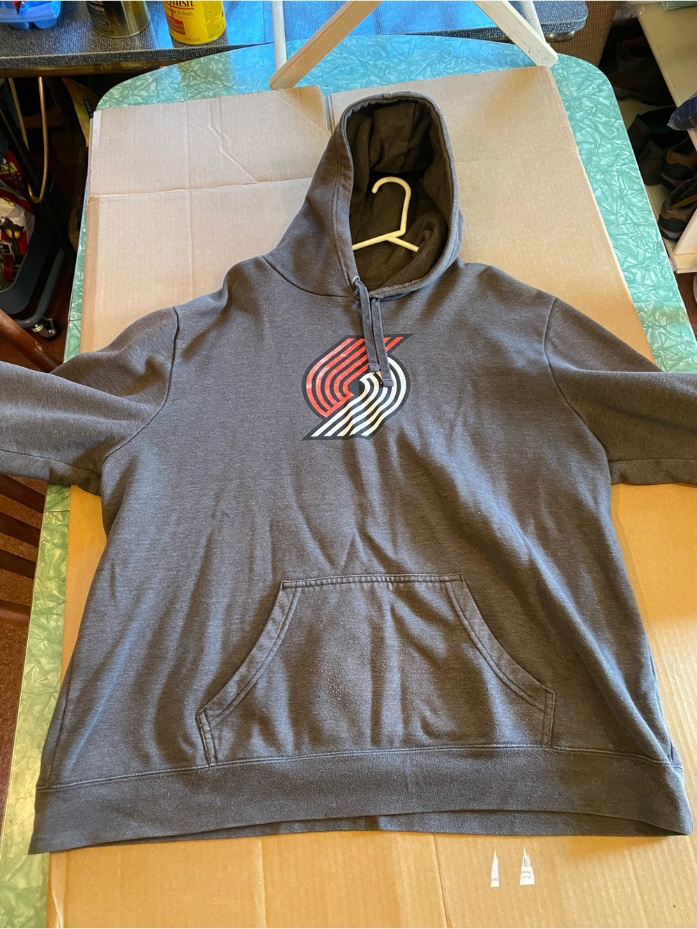 Nice Grey Men’s Mens 2XL Official NBA Portland Trailblazers Pullover Hoodie